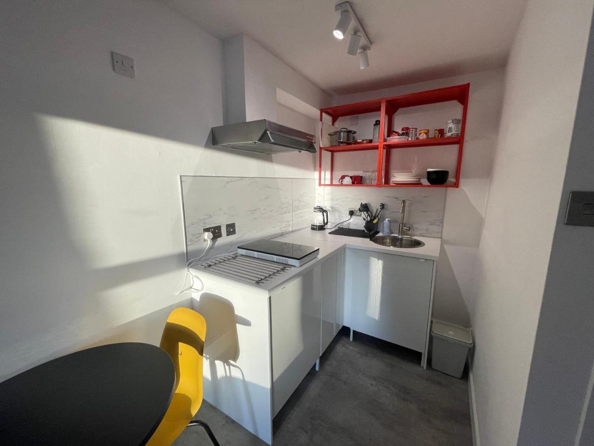 Modern Studio Apartment; 10Min Walk To Town & Quay Exeter Exterior photo